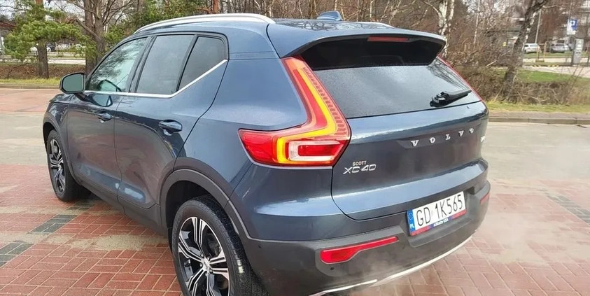 Volvo XC 40 cena 102500 przebieg: 175000, rok produkcji 2019 z Gdańsk małe 79